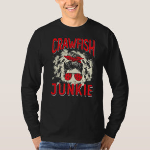 gebleicht Crawfish Junkie Women Messy Bun Crawfish T-Shirt