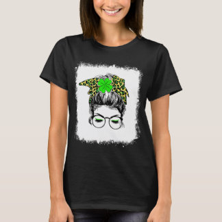 Gebleicht Frauen Unordentlicher Dutt Glückskleebla T-Shirt