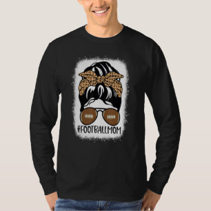 Gebleichtes Leben einer Football-Mutter mit Leopar T-Shirt