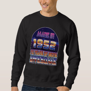 Geboren 1952 70. Geburtstag Männer & Frauen 70 Jah Sweatshirt