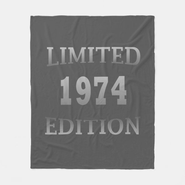 Geboren 1974 Geburtstagsgeschenk Fleecedecke (Vorderseite)