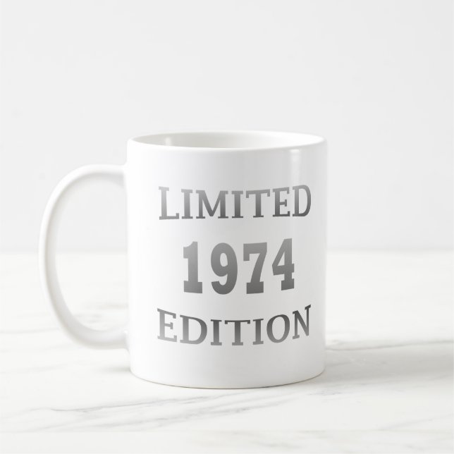 Geboren 1974 Geburtstagsgeschenk Kaffeetasse (Links)