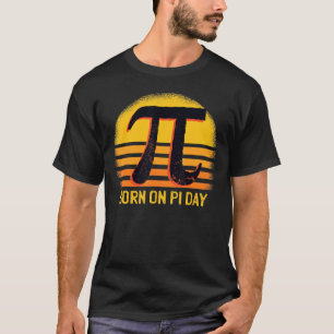 Geboren am Pi-Tag Mathematik Gleichungen Sonnenunt T-Shirt