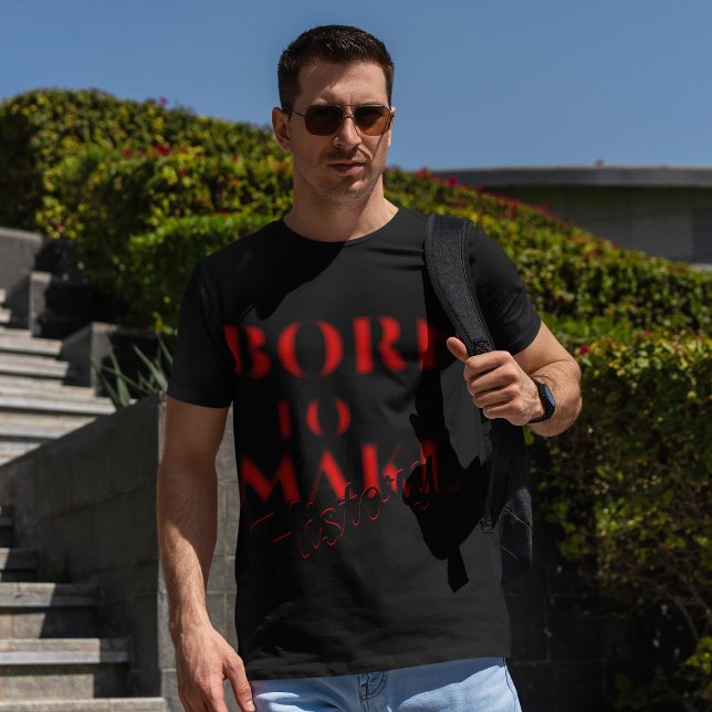 GEBOREN, GESCHICHTE ZU MACHEN Tri-Blend SHIRT (Von Creator hochgeladen)