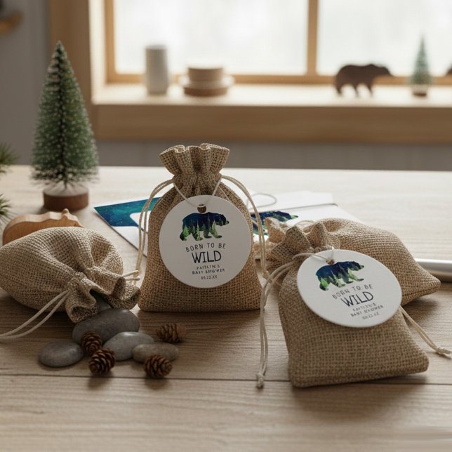 Geboren, um eine wilde Babydusche zu sein Geschenkanhänger (Von Creator hochgeladen)