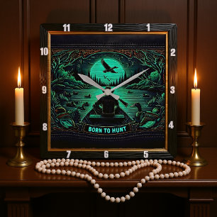 Geboren zur Jagd auf Jäger Quadratische Wanduhr