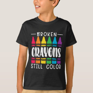 Gebrochene Wachsmalstifte haben immer noch Farbe M T-Shirt