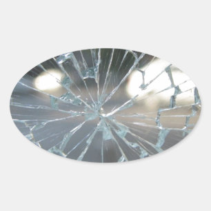 Gebrochenes Glas Ovaler Aufkleber