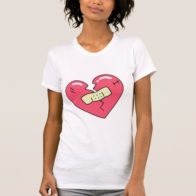 Gebrochenes Herz und Pflaster T-Shirt (Vorderseite)