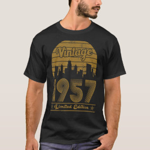 Geburtstag 66 Jahre alt Geboren 1957 Frauen Männer T-Shirt