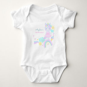 Geburtstag Baby Bodysuit mit lustigem Einhorn. Strampler