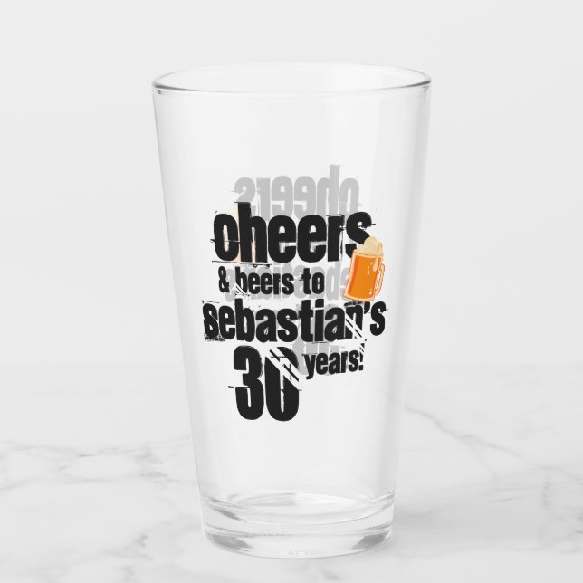 Geburtstag von Cheers und Biers Personalisiert Glas (Vorderseite)