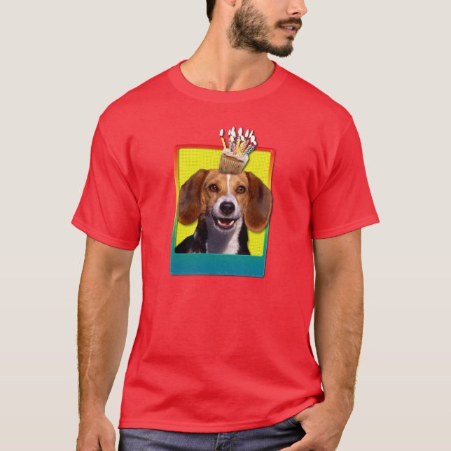 Geburtstags-kleiner Kuchen - Beagle T-Shirt (Vorderseite)