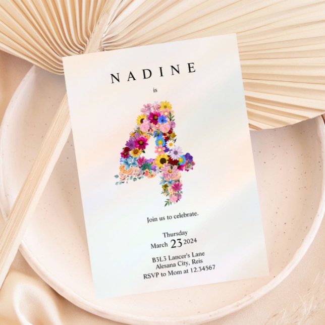 Geburtstags-Vierte Geburtstagsflora-Party Einladung (Von Creator hochgeladen)