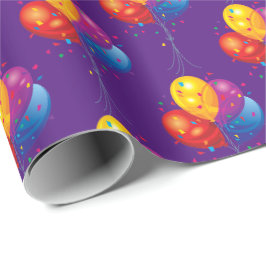 Geburtstagsballon auf lila geschenkpapier