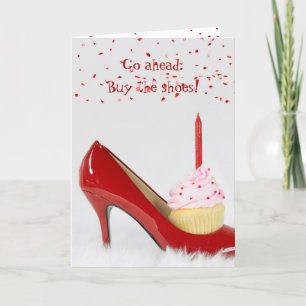 Geburtstagscupcake in einem roten Schuh Karte