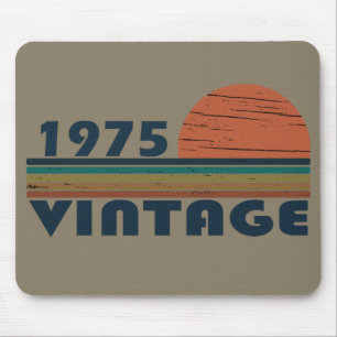 Geburtstagsdesign im Vintage-Stil von 1975 Mousepad