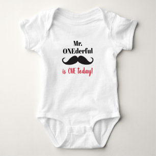 Geburtstagseinteiler-Shirt Herr-ONDderful 1. Baby Strampler