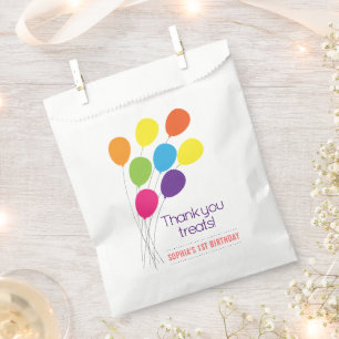 Geburtstagsfeier für Mädchen Bunte Ballons Geschenktütchen