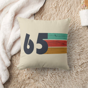 Geburtstagsgeschenk im Vintage-Stil von 1965 Kissen