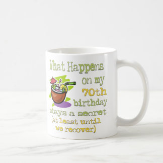 Geburtstagsgeschenke. Was passiert auf meinem 70. Kaffeetasse