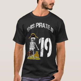 Geburtstagsidee für Jungen Skelettpirat 1 T-Shirt