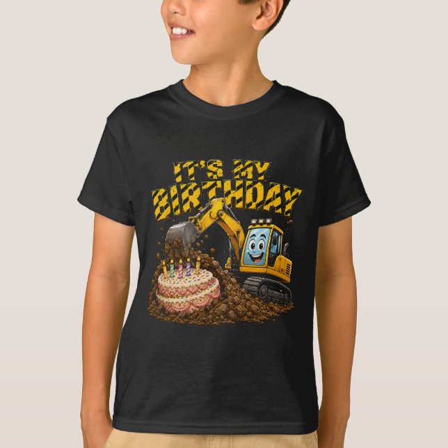 Geburtstagsjunge-Bau-Bagger-Kuchen T-Shirt (Vorderseite)