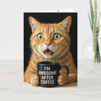 Geburtstagskatze mit lustiger Kaffee-Tasse