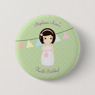 Geburtstagskind am Geschenktisch Button