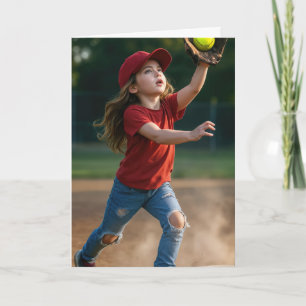 Geburtstagskind fängt eine Softball Karte