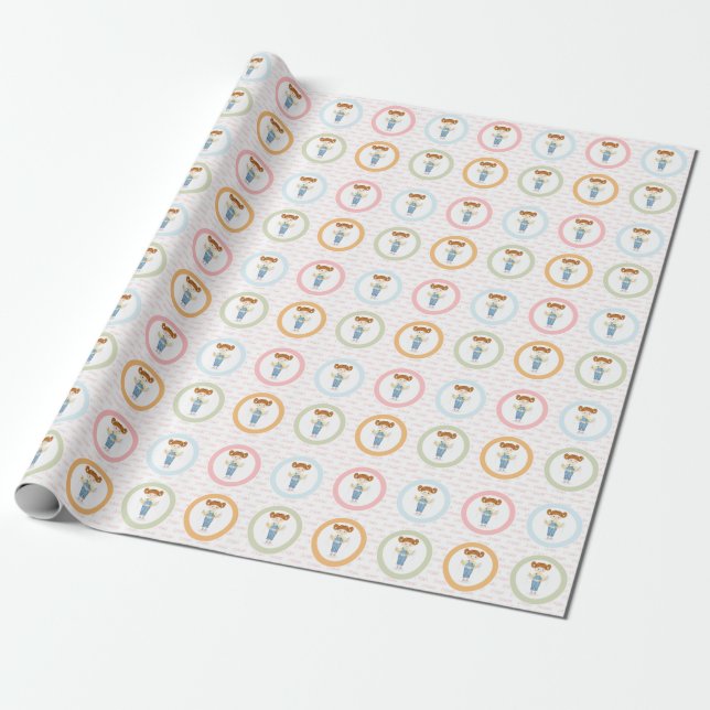 Geburtstagsmädchen in Overalls Redhead Geschenkpapier (Ungerollt)