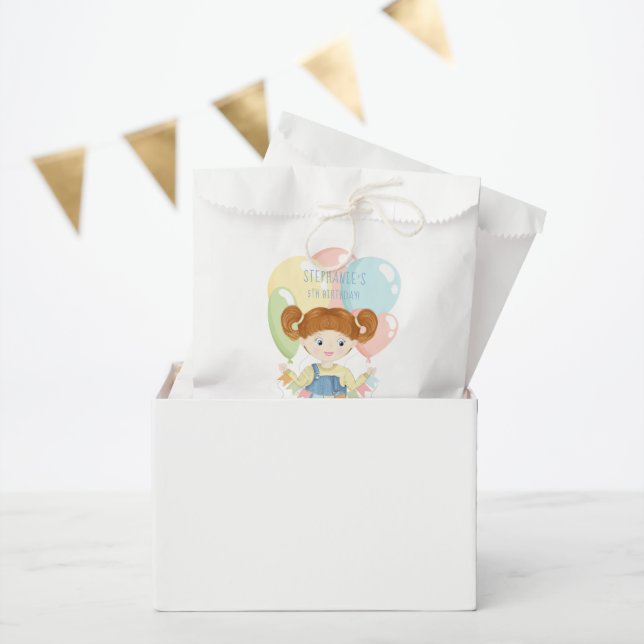 Geburtstagsmädchen in Overalls Redhead Geschenktütchen (Party)