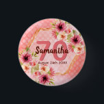 Geburtstagsparty Coral Gold Dahlia Blume Button<br><div class="desc">Eine trendige Taste für eine 70. Geburtstagsfeier. Mit einem Imitat goldhexagon geometrisch geformten Rahmen. Die Blume sind in Rosa, Creme und Korallen mit Aquarellfarben dekoriert. Lebende Korallen mit Polka Punkte als Hintergrund. Vorlagen für einen Namen, 70 Jahre und ein Datum. Geburtsdatum oder Geburtsdatum des Party. Briefe aus Burgund und Korallen....</div>