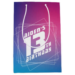 Geburtstagsparty eines coolen Jungen Mittlere Geschenktüte