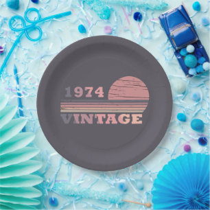 Geburtstagsparty im Stil von 1974 Pappteller