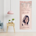 Geburtstagsparty Rose Gold Glitzer Silber Foto Banner<br><div class="desc">Ein vertikales Banner für eine mädchenhafte und glamouröse 50. Geburtstagsparty (oder jedes Alter). Ein Imitat Rose goldener Farbverlauf mit einer eleganten Rose Gold, Rosa und Imitate silberne Glitzer Tropfen, Farbe Tropflook. Personalisieren und fügen Sie ein Foto des Geburtstagsmädchens hinzu. Der Text: Vorlagen für Text, Name und Datum. Perfekt sowohl als...</div>