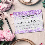 Geburtstagsparty Silberviolett Glitzer Save the Da Ankündigungspostkarte<br><div class="desc">Eine trendige und mädchenhafte Save the Date-Karte für eine 40. Geburtstagsfeier (oder jedes Alter). Ein modernes Imitat silber aussehender Hintergrund mit violett,  lavendelfarbenen Imitaten Glitzer Glitzern. Personalisieren und fügen Sie ein Datum und Name/Alter 40. Der Text: Save the Date ist mit einem großen angesagten,  handgeschriebenen Stilskript geschrieben.</div>
