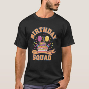 Geburtstagstrupp-Design mit bunter Torte T-Shirt