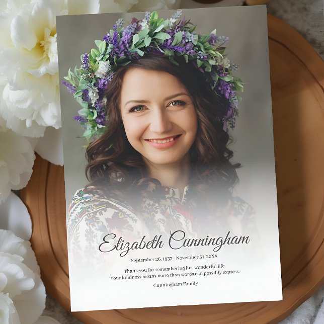 Gedächtnisbeerdigung Einfaches Modernes Klassische Dankeskarte (Von Creator hochgeladen)