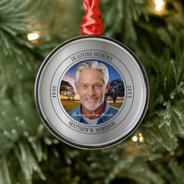 Gedächtniswahre im Gedächtnis des Fotos Ornament Aus Metall (Baum)