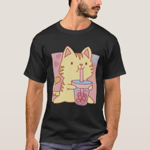 Gedämpfte Dreifarbenkatze trinkt Boba-Tee ohne Wei T-Shirt