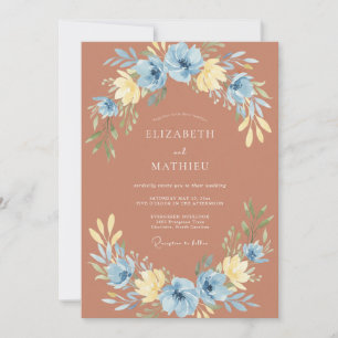 Gedämpfte Terrakotta-Azura-Wildblumen-Hochzeit Einladung