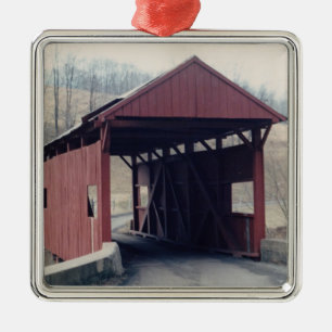 Gedeckte Brücke Ornament Aus Metall