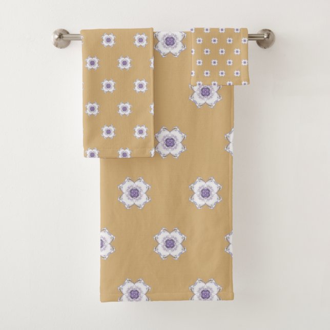 Gedeckte Lila Goldflorale Fraktal Golden Tor Badhandtuch Set (Insitu)