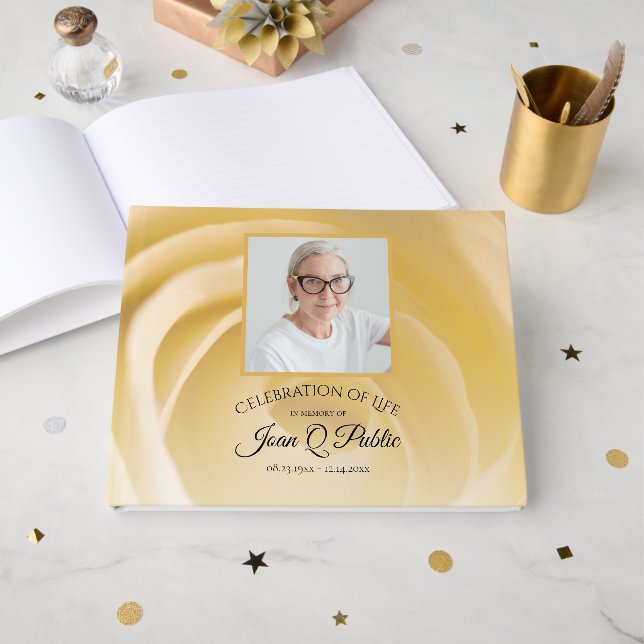 Gedenkfeier zur Blume der Weißen Rose Gästebuch (Vorderseite Offen)