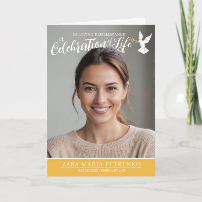 Gedenkgottesdienst Beerdigung Taube warmgelbes Fot Programm (Vorderseite)