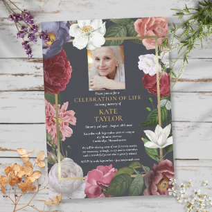 Gedenkrosen Blumenschmuck Trauerfoto Einladung