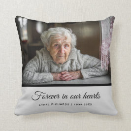 Gedenkstätte für Beileid in der Erinnerung | FOTO Kissen