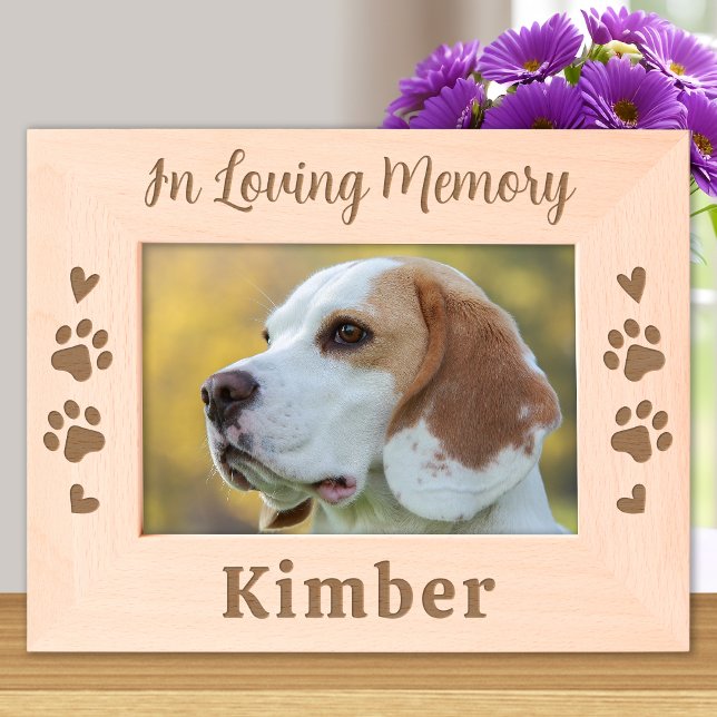 Gedenkstätte für Hunde im Gedächtnisbereich Katze  Geätzte Rahmen (Von Creator hochgeladen)