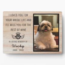 Gedenkstätte für Hunde im lieben Gedächtnis